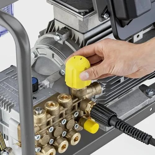 Karcher HD 7/16-4 Cage Classic High Pressure Cleaner 4